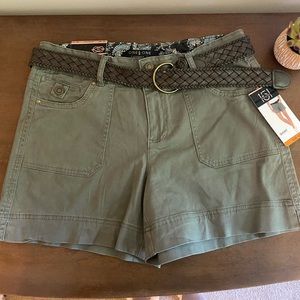 Women’s size 12 shorts with belt